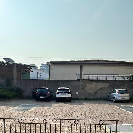 דירות Bergamo Easy Airport Sleep&Fly Parking מראה חיצוני תמונה